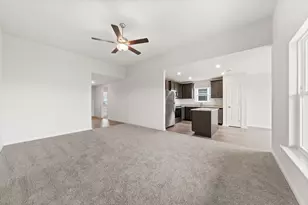 10016 Pilot Pl, Fort Worth, TX 76131 - Photo 6