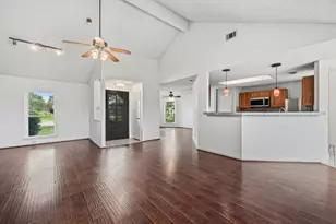 2008 Rochelle Ln, Carrollton, TX 75007 - Photo 8