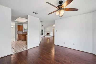 2008 Rochelle Lane, Carrollton, TX 75007 - Photo 6