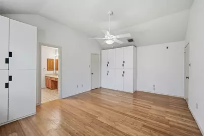 2008 Rochelle Lane, Carrollton, TX 75007 - Photo 16