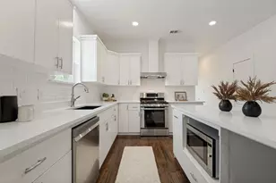 916 S Montreal Ave, Dallas, TX 75208 - Photo 10