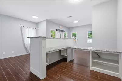 1309 Washington, Fort Worth, TX 76104 - Photo 6