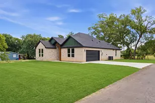 201 E Freeman St, Ennis, TX 75119 - Photo 26