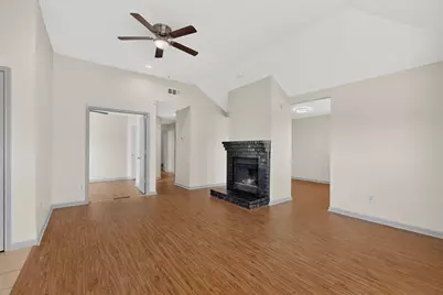 1700 Wheatfield Drive, Mesquite, TX 75149 - Photo 6