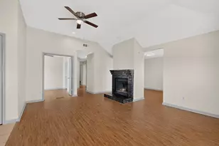 1700 Wheatfield Dr, Mesquite, TX 75149 - Photo 6