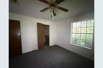 237 Palm Drive, Marlin, TX 76661 - Photo 8