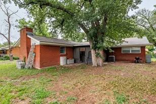 1340 Wildwood, Stephenville, TX 76401 - Photo 34