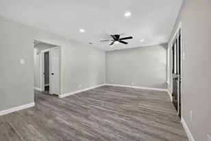 2029 Queen St, Fort Worth, TX 76103 - Photo 8