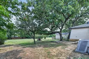 2029 Queen St, Fort Worth, TX 76103 - Photo 34