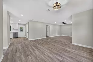 2029 Queen St, Fort Worth, TX 76103 - Photo 10