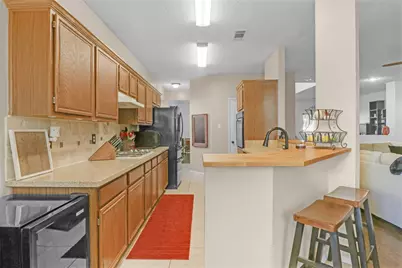 5502 Hyannis Drive, Arlington, TX 76018 - Photo 6