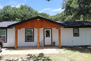 636 Clearfield Rd, Dallas, TX 75217 - Photo 1