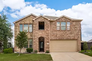 1305 Lone Pine Dr, Little Elm, TX 75068 - Photo 1