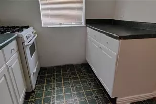 2413 Royal Dr, Garland, TX 75041 - Photo 20