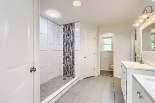 8821 Glen Hollow Dr, Fort Worth, TX 76179 - Photo 20