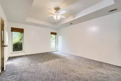 8821 Glen Hollow Drive, Fort Worth, TX 76179 - Photo 18