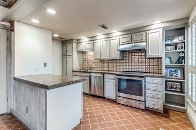3327 Prescott Avenue #3327, Dallas, TX 75219 - Photo 8