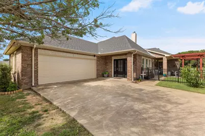 17012 Trailwood Drive, Whitney, TX 76692 - Photo 2