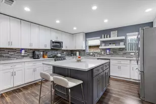 2303 Stone Glen Ln, Carrollton, TX 75007 - Photo 10