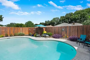 2303 Stone Glen Ln, Carrollton, TX 75007 - Photo 32