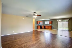 7000 Sylvan Meadows Dr, Fort Worth, TX 76120 - Photo 8
