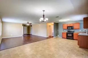 7000 Sylvan Meadows Dr, Fort Worth, TX 76120 - Photo 18