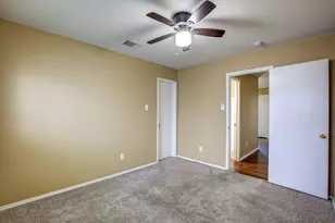 7000 Sylvan Meadows Dr, Fort Worth, TX 76120 - Photo 30