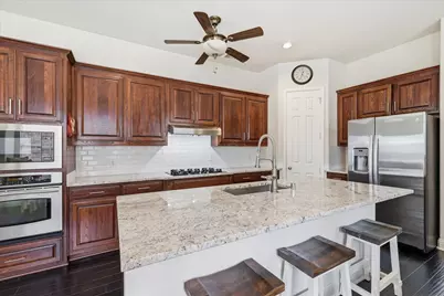 6709 Weatherstone Drive, Plano, TX 75024 - Photo 10