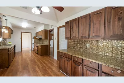 2013 Campbell Parkway, Richardson, TX 75082 - Photo 10