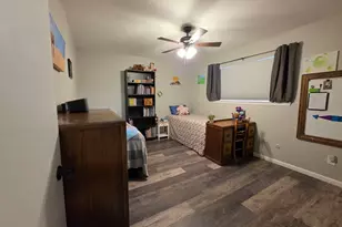 104 Bowie Ln, Hewitt, TX 76643 - Photo 12