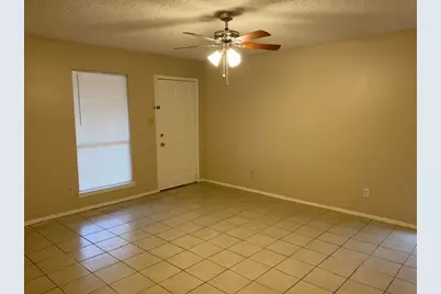 432 23rd Street #434, Grand Prairie, TX 75050 - Photo 2