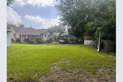 414 W 4th Street, Mt Pleasant, TX 75455 - Photo 14