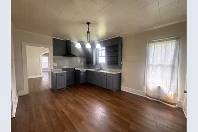 414 W 4th Street, Mt Pleasant, TX 75455 - Photo 6