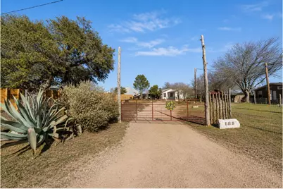 117 Reading Avenue N, Kerrville, TX 78010 - Photo 20