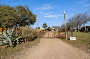 117 Reading Ave N, Kerrville, TX 78010 - Photo 20