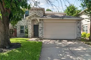 2232 Chestnut Dr, Little Elm, TX 75068 - Photo 1