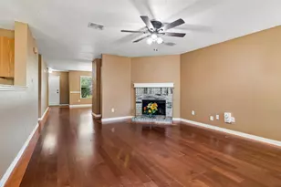 2232 Chestnut Dr, Little Elm, TX 75068 - Photo 4