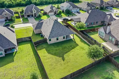 5215 Pentridge Drive, Sherman, TX 75092 - Photo 4