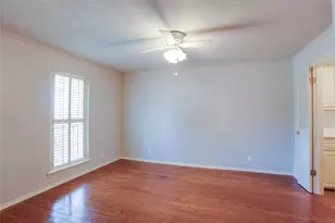 615 Oxford Dr, Sherman, TX 75092 - Photo 2