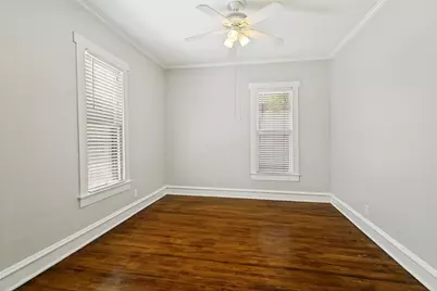 1821 College Avenue, Fort Worth, TX 76110 - Photo 18