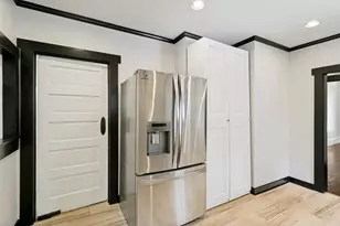 1821 College Ave, Fort Worth, TX 76110 - Photo 14