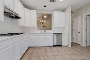 6137 Pebble Creek Dr, North Richland Hills, TX 76180 - Photo 12