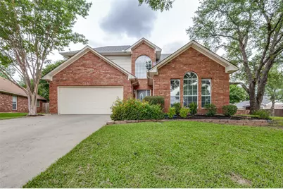 6137 Pebble Creek Drive, North Richland Hills, TX 76180 - Photo 1