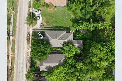 802 E 12th Street, Dallas, TX 75203 - Photo 10