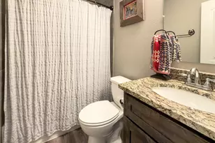 296 Summit Dr, Mineral Wells, TX 76067 - Photo 22