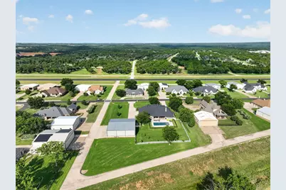 9403 King Air Drive, Granbury, TX 76049 - Photo 40