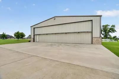 9403 King Air Drive, Granbury, TX 76049 - Photo 34