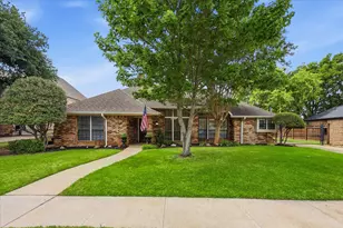 1900 Glenbrook Ct, Bedford, TX 76021 - Photo 1