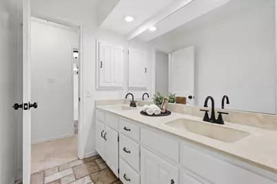 1900 Glenbrook Court, Bedford, TX 76021 - Photo 28