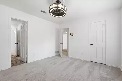 1900 Glenbrook Court, Bedford, TX 76021 - Photo 24